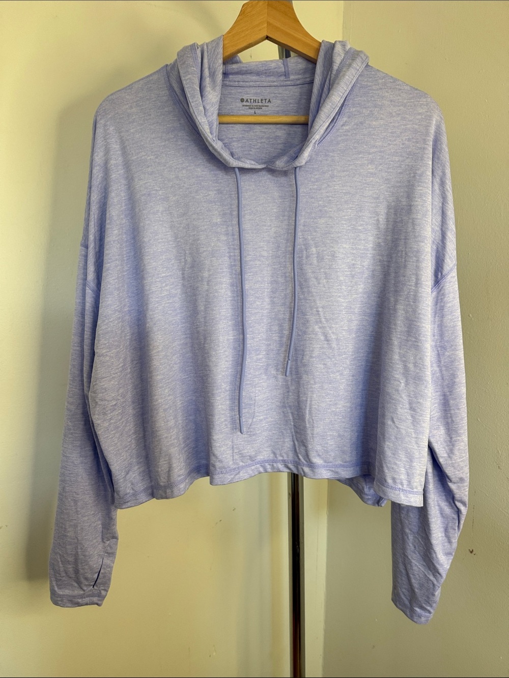 Athleta Light Lavender Cropped Hoodie size L